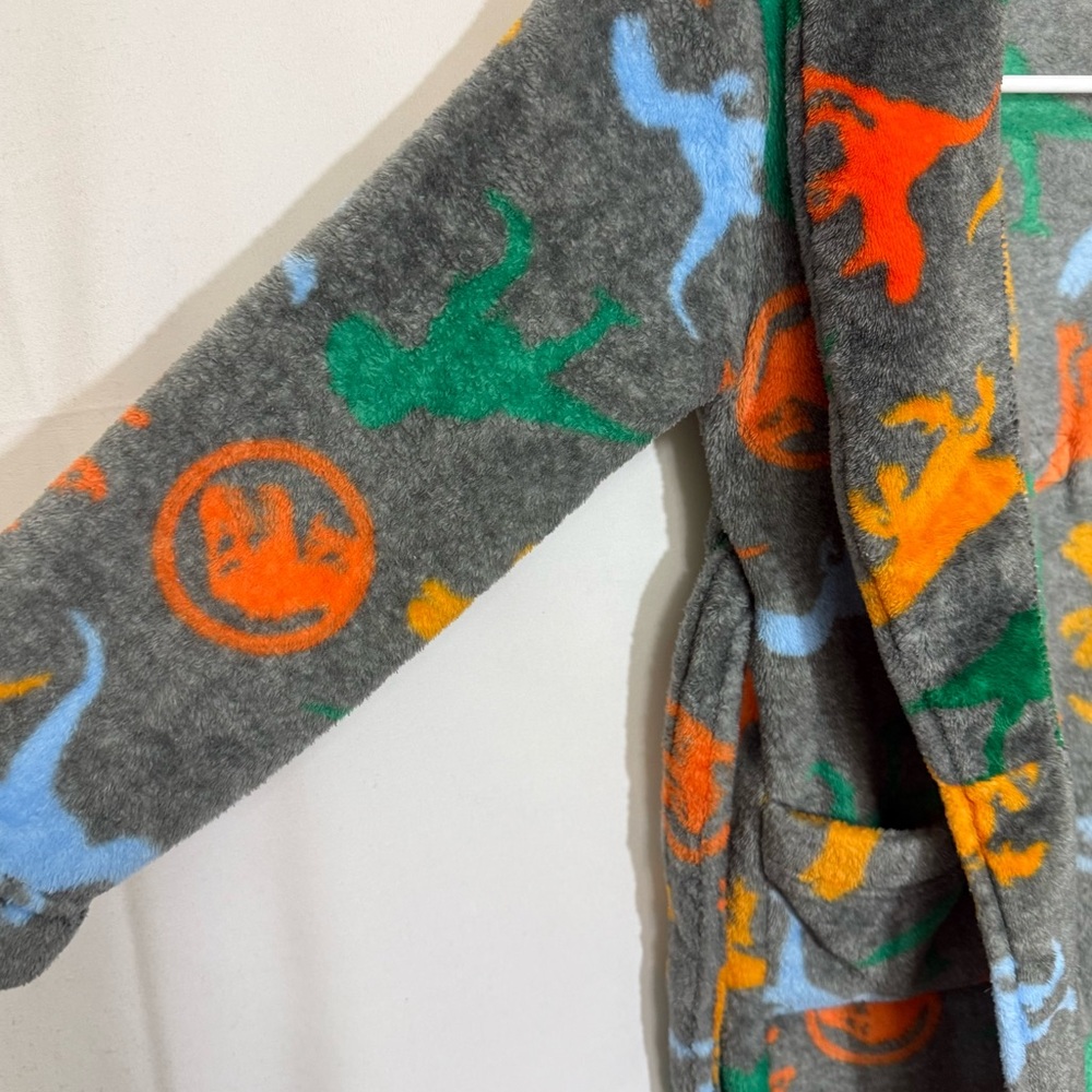 Jurassic World Kids Fleece Robe Dinosaur Print - Boys Size 6/7 - Picture 9 of 14